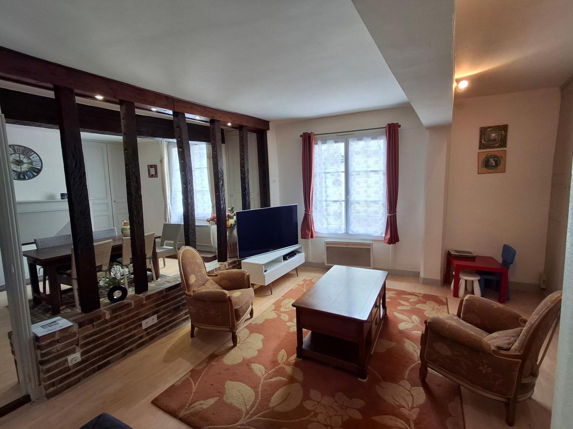 Escale Au Pied Du Chateau 阿姆博斯 外观 照片